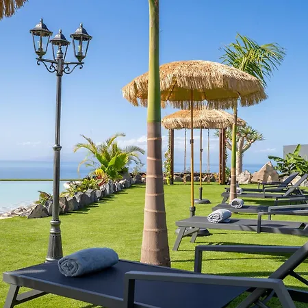 De Lujo Con Jacuzzi Privado, Piscina Y Vistas Al Mar ギア・デ・イソラ