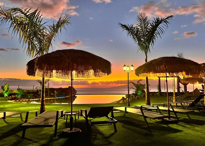 De Lujo Con Jacuzzi Privado, Piscina Y Vistas Al Mar 아파트 *