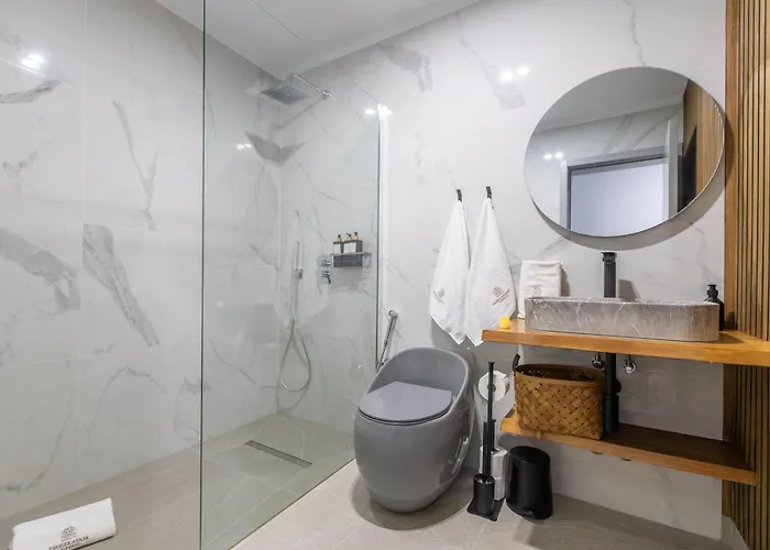 De Lujo Con Jacuzzi Privado, Piscina Y Vistas Al Mar 기아데이소라