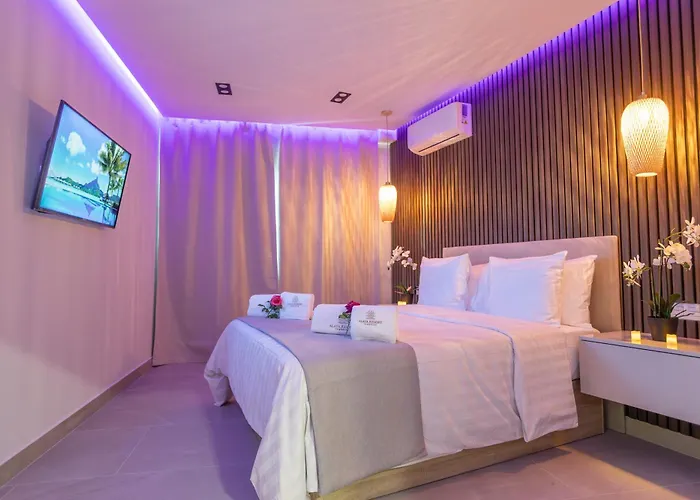 De Lujo Con Jacuzzi Privado, Piscina Y Vistas Al Mar 아파트 *