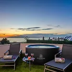 De Lujo Con Jacuzzi Privado, Piscina Y Vistas Al Mar Guia de Isora (Tenerife)