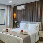 Apartment De Lujo Con Jacuzzi Privado, Piscina Y Vistas Al Mar