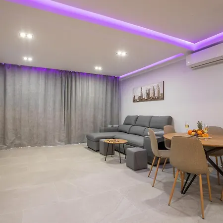 De Lujo Con Jacuzzi Privado, Piscina Y Vistas Al Mar