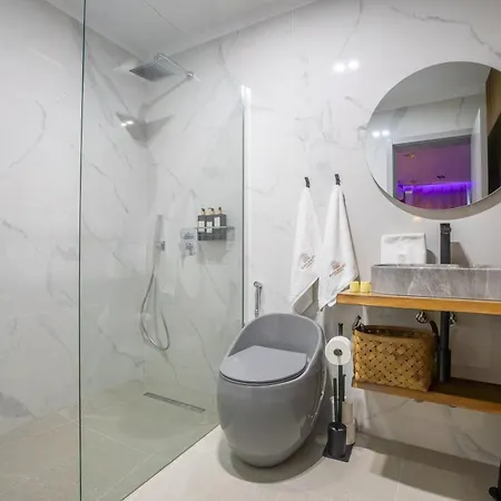 Apartamento De Lujo Con Jacuzzi Privado, Piscina Y Vistas Al Mar Guía de Isora