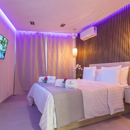 De Lujo Con Jacuzzi Privado, Piscina Y Vistas Al Mar Lägenhet *