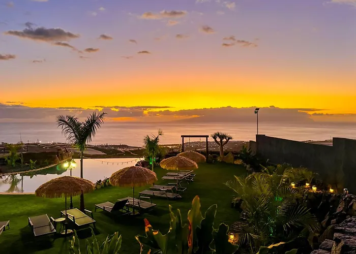 Apartmán De Lujo Con Jacuzzi Privado, Piscina Y Vistas Al Mar