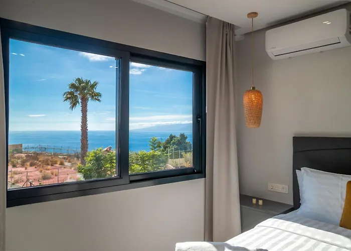 De Lujo Con Jacuzzi Privado, Piscina Y Vistas Al Mar Apartmán