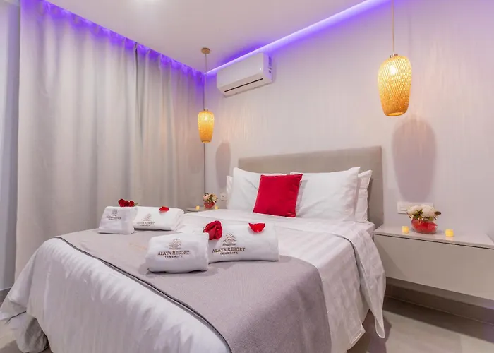 De Lujo Con Jacuzzi Privado, Piscina Y Vistas Al Mar Apartamento Guía de Isora