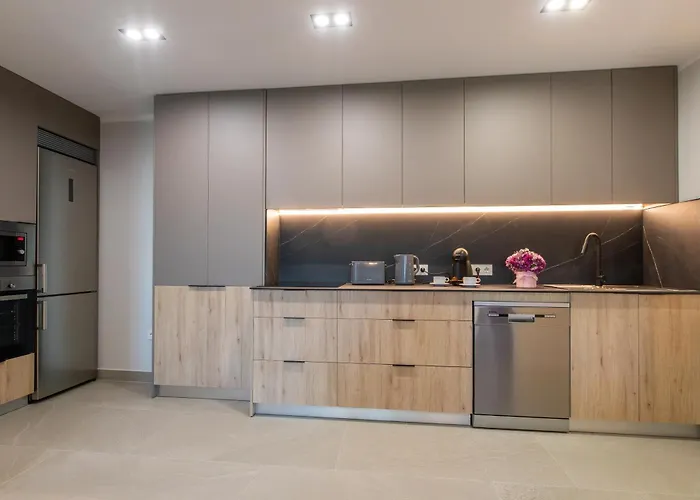 Apartamento De Lujo Con Jacuzzi Privado, Piscina Y Vistas Al Mar *