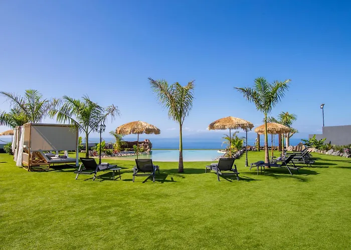 De Lujo Con Jacuzzi Privado, Piscina Y Vistas Al Mar * Guía de Isora