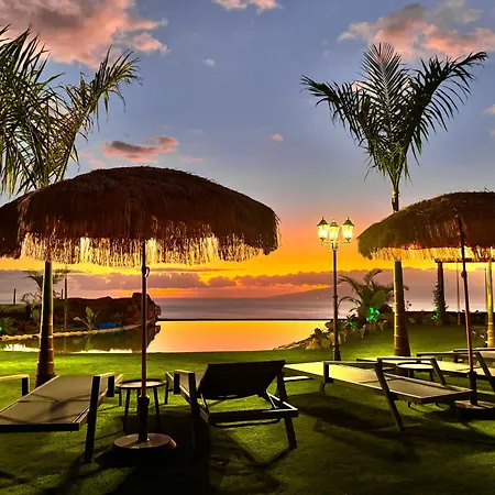 De Lujo Con Jacuzzi Privado, Piscina Y Vistas Al Mar Lägenhet *
