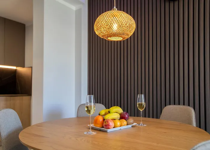 De Lujo Con Jacuzzi Privado, Piscina Y Vistas Al Mar Apartment