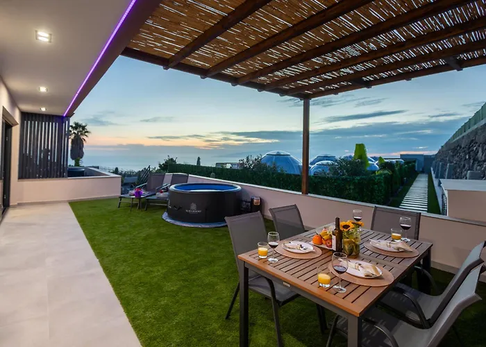 De Lujo Con Jacuzzi Privado, Piscina Y Vistas Al Mar Apartment Guia de Isora (Tenerife)