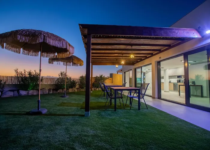 De Lujo Con Jacuzzi Privado, Piscina Y Vistas Al Mar *